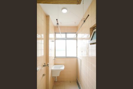 Apartamento à venda com 70m², 3 quartos e 1 vagaÁrea de serviço