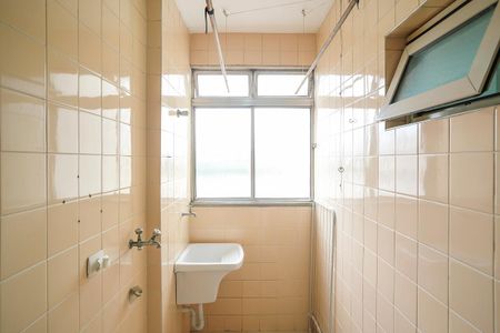 Apartamento à venda com 70m², 3 quartos e 1 vagaÁrea de serviço