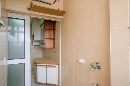 Apartamento à venda com 70m², 3 quartos e 1 vagaÁrea de serviço