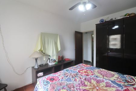 Apartamento para alugar com 120m², 3 quartos e 1 vaga Apartamento para alugar com 120m², 3 quartos e 1 vagaQuarto