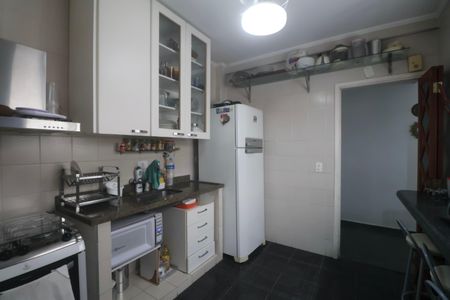 Apartamento para alugar com 120m², 3 quartos e 1 vaga Apartamento para alugar com 120m², 3 quartos e 1 vagaCozinha