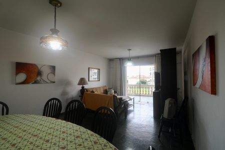 Apartamento para alugar com 120m², 3 quartos e 1 vaga Apartamento para alugar com 120m², 3 quartos e 1 vagaSala