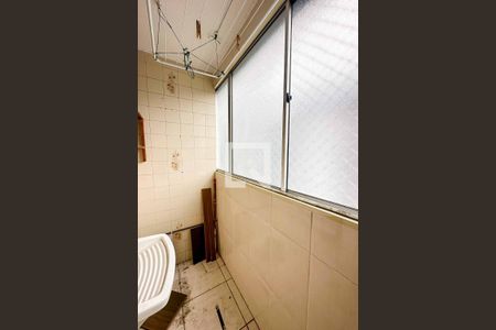 Apartamento à venda com 50m², 2 quartos e 1 vaga Apartamento à venda com 50m², 2 quartos e 1 vagaÁrea de serviço