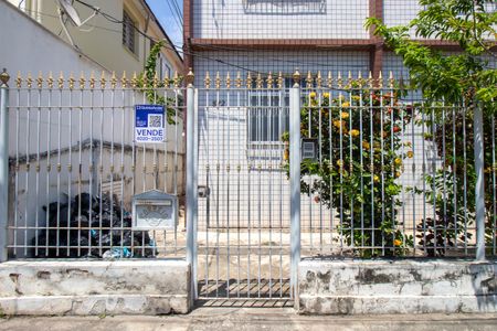 Apartamento à venda com 120m², 2 quartos e sem vagaPlaca