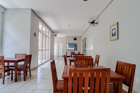 Apartamento à venda com 57m², 2 quartos e 1 vagaÁrea comum