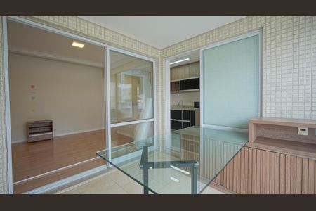 Varanda de apartamento para alugar com 2 quartos, 72m² em Cambuci, São Paulo