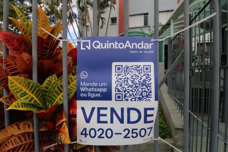 Apartamento à venda com 65m², 2 quartos e 1 vagaFachada