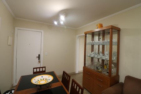 Apartamento à venda com 65m², 2 quartos e 1 vagaSala
