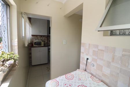 Apartamento à venda com 65m², 2 quartos e 1 vagaÁrea de Serviço