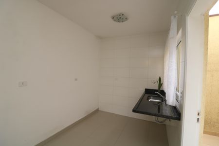 Casa de condomínio à venda com 75m², 2 quartos e 2 vagasCozinha