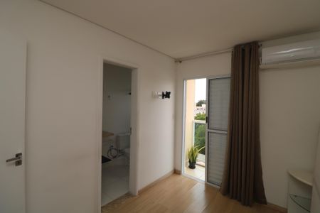 Casa de condomínio à venda com 75m², 2 quartos e 2 vagasSuíte 2