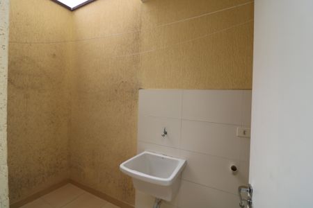 Casa de condomínio à venda com 75m², 2 quartos e 2 vagasÁrea de Serviço