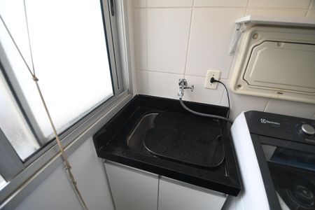 Apartamento para alugar com 57m², 2 quartos e 1 vagaÁrea de Serviço