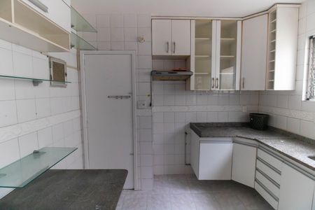 Apartamento à venda com 85m², 3 quartos e sem vaga Apartamento à venda com 85m², 3 quartos e sem vagaCozinha