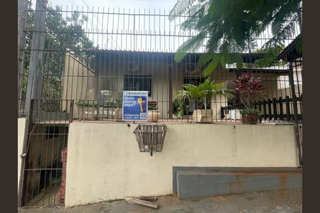 Casa à venda com 172m², 2 quartos e 3 vagas Casa à venda com 172m², 2 quartos e 3 vagasPlaca Cod.COEY-1265