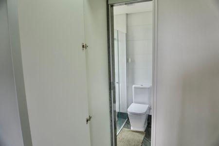 Apartamento à venda com 136m², 4 quartos e 3 vagasSuíte 3 - Banheiro