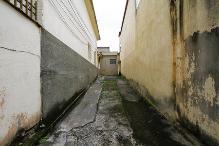 Garagem de casa para alugar com 1 quarto, 40m² em Salgado Filho, Belo Horizonte
