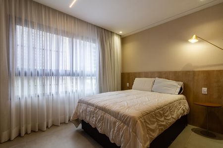 Quarto de kitnet/studio para alugar com 1 quarto, 35m² em Jardim das Acacias, São Paulo