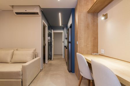 Sala de kitnet/studio para alugar com 1 quarto, 35m² em Jardim das Acacias, São Paulo