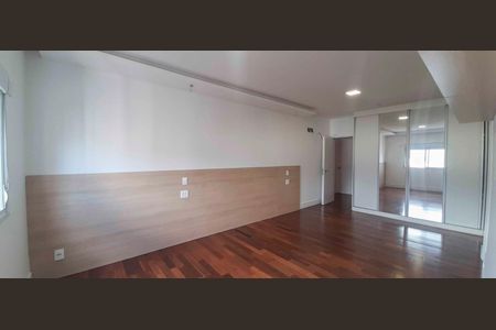 Apartamento à venda com 254m², 4 quartos e 4 vagas Apartamento à venda com 254m², 4 quartos e 4 vagasSuíte 1