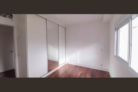 Apartamento à venda com 254m², 4 quartos e 4 vagas Apartamento à venda com 254m², 4 quartos e 4 vagasSuíte 3