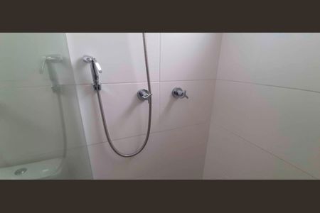 Apartamento à venda com 254m², 4 quartos e 4 vagas Apartamento à venda com 254m², 4 quartos e 4 vagasBanheiro da Suíte 4