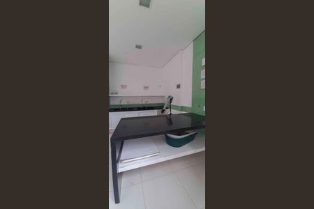 Apartamento à venda com 254m², 4 quartos e 4 vagas Apartamento à venda com 254m², 4 quartos e 4 vagasÁrea comum