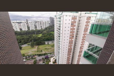 Apartamento à venda com 254m², 4 quartos e 4 vagas Apartamento à venda com 254m², 4 quartos e 4 vagasVista da Suíte 4