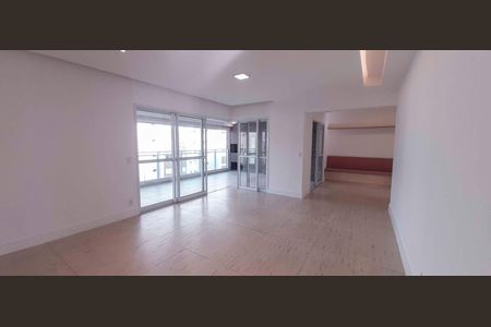 Apartamento à venda com 254m², 4 quartos e 4 vagas Apartamento à venda com 254m², 4 quartos e 4 vagasSala de Jantar