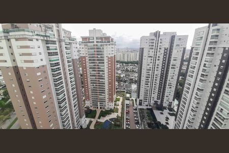 Apartamento à venda com 254m², 4 quartos e 4 vagas Apartamento à venda com 254m², 4 quartos e 4 vagasVista da Sacada da Sala