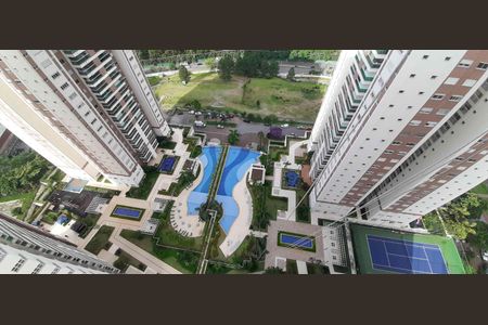 Apartamento à venda com 254m², 4 quartos e 4 vagas Apartamento à venda com 254m², 4 quartos e 4 vagasVista da Suíte 1