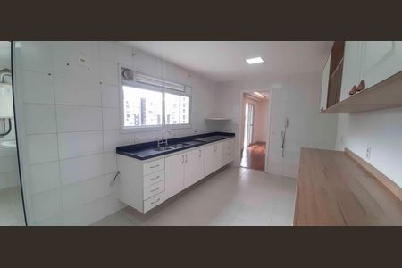 Apartamento à venda com 254m², 4 quartos e 4 vagas Apartamento à venda com 254m², 4 quartos e 4 vagasCozinha