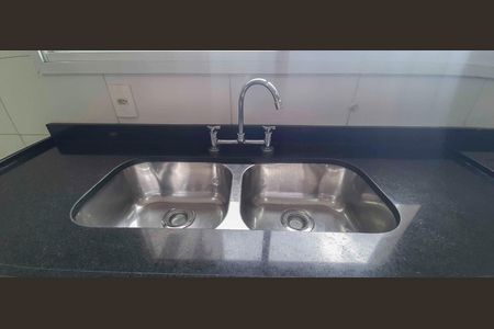 Apartamento à venda com 254m², 4 quartos e 4 vagas Apartamento à venda com 254m², 4 quartos e 4 vagasCozinha