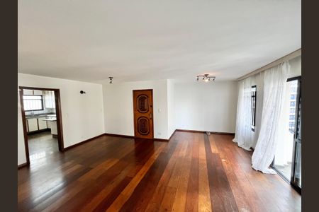 Apartamento à venda com 157m², 4 quartos e 3 vagasSala