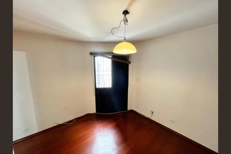 Apartamento à venda com 157m², 4 quartos e 3 vagasQuarto 2 - Suíte