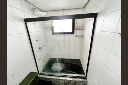 Apartamento à venda com 157m², 4 quartos e 3 vagasBanheiro