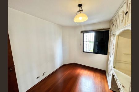 Apartamento à venda com 157m², 4 quartos e 3 vagasQuarto 3