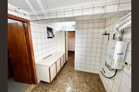 Apartamento à venda com 157m², 4 quartos e 3 vagasÁrea de Serviço