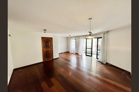 Apartamento à venda com 157m², 4 quartos e 3 vagasSala