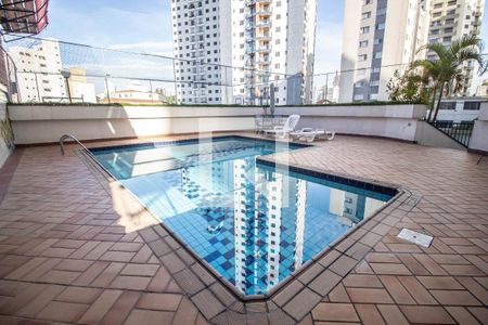 Apartamento à venda com 157m², 4 quartos e 3 vagasÁrea comum - Piscina