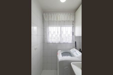 Apartamento à venda com 52m², 2 quartos e 1 vaga Apartamento à venda com 52m², 2 quartos e 1 vagaCozinha e Área de Serviço