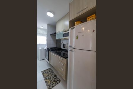 Apartamento à venda com 52m², 2 quartos e 1 vaga Apartamento à venda com 52m², 2 quartos e 1 vagaCozinha e Área de Serviço