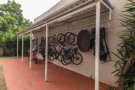 Apartamento à venda com 52m², 2 quartos e 1 vaga Apartamento à venda com 52m², 2 quartos e 1 vagaÁrea Comum - Bicicletário