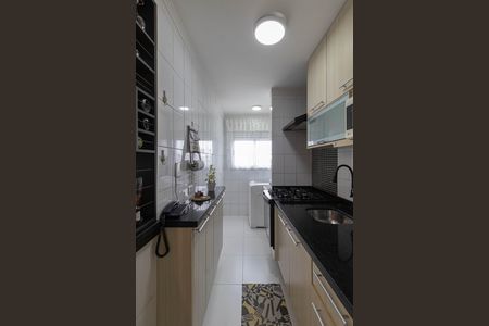 Apartamento à venda com 52m², 2 quartos e 1 vaga Apartamento à venda com 52m², 2 quartos e 1 vagaCozinha e Área de Serviço