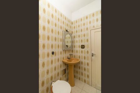 Casa para alugar com 318m², 3 quartos e 2 vagasBanheiro da Suíte