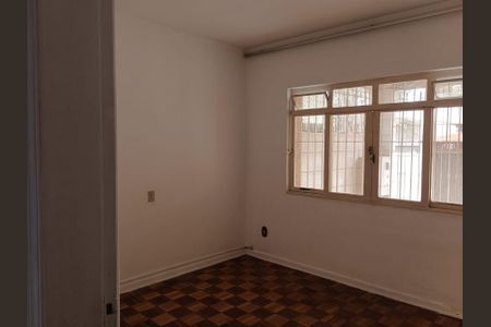 Quarto de casa para alugar com 3 quartos, 318m² em Vila Amalia (Zona Norte), São Paulo