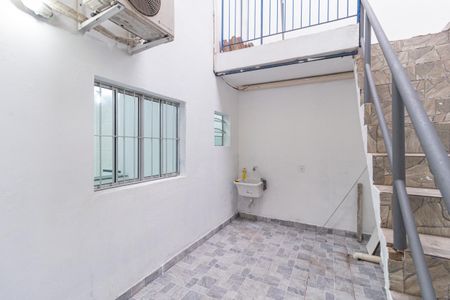 Casa à venda com 194m², 4 quartos e 1 vagaÁrea de serviço