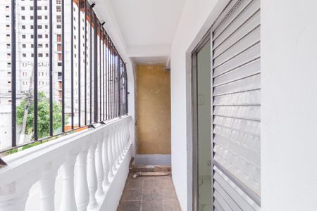 Casa à venda com 194m², 4 quartos e 1 vagaSacada do quarto
