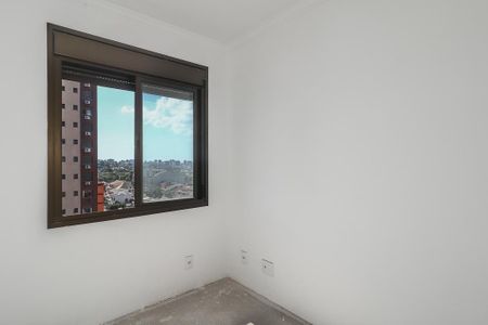 Quarto 2 de apartamento para alugar com 2 quartos, 75m² em Chácara das Pedras, Porto Alegre