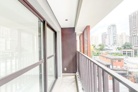 Apartamento à venda com 24m², 1 quarto e sem vaga Apartamento à venda com 24m², 1 quarto e sem vagaSacada